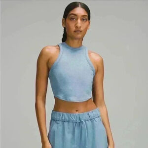 Lululemon- hold tight  cropped tank